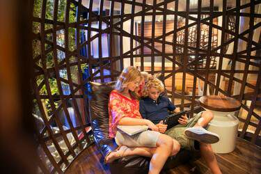 Celebrity Reflection - The Hideaway 3, ©CEL.jpg